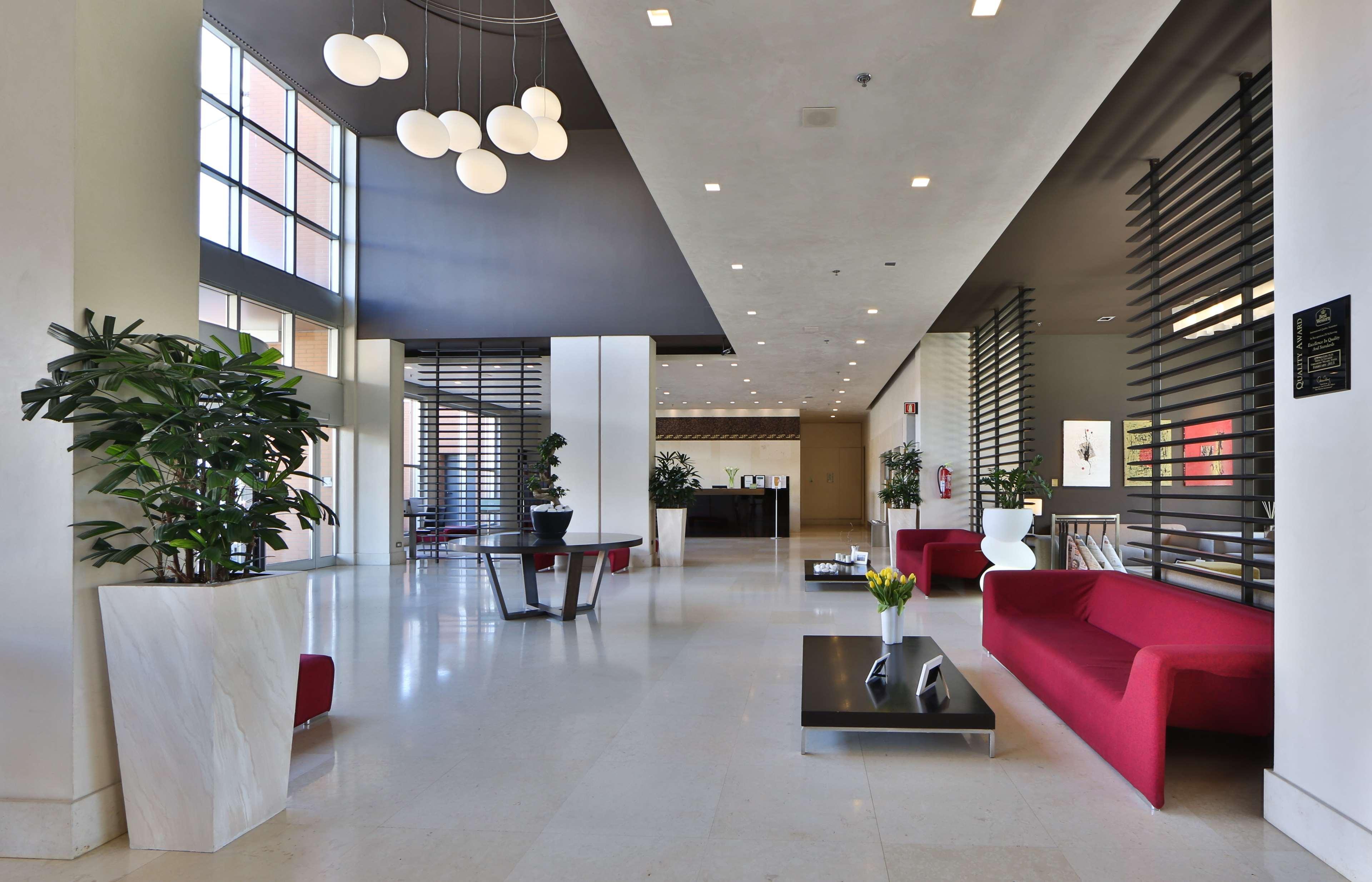 Best Western Plus Hotel Le Favaglie Cornaredo Exterior foto